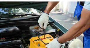 Why Can't a 12V Car Battery Electrocute You?