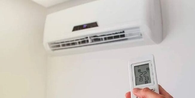 power consumption of a 2.5 ton split AC