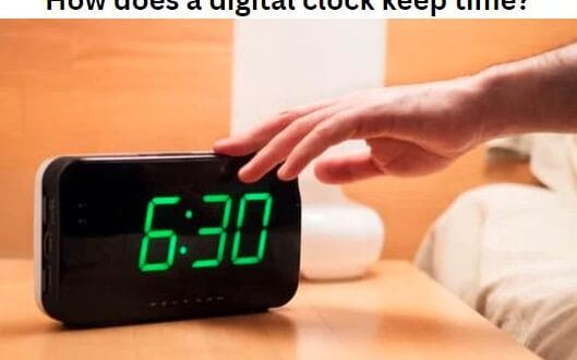 How does a digital clock keep time